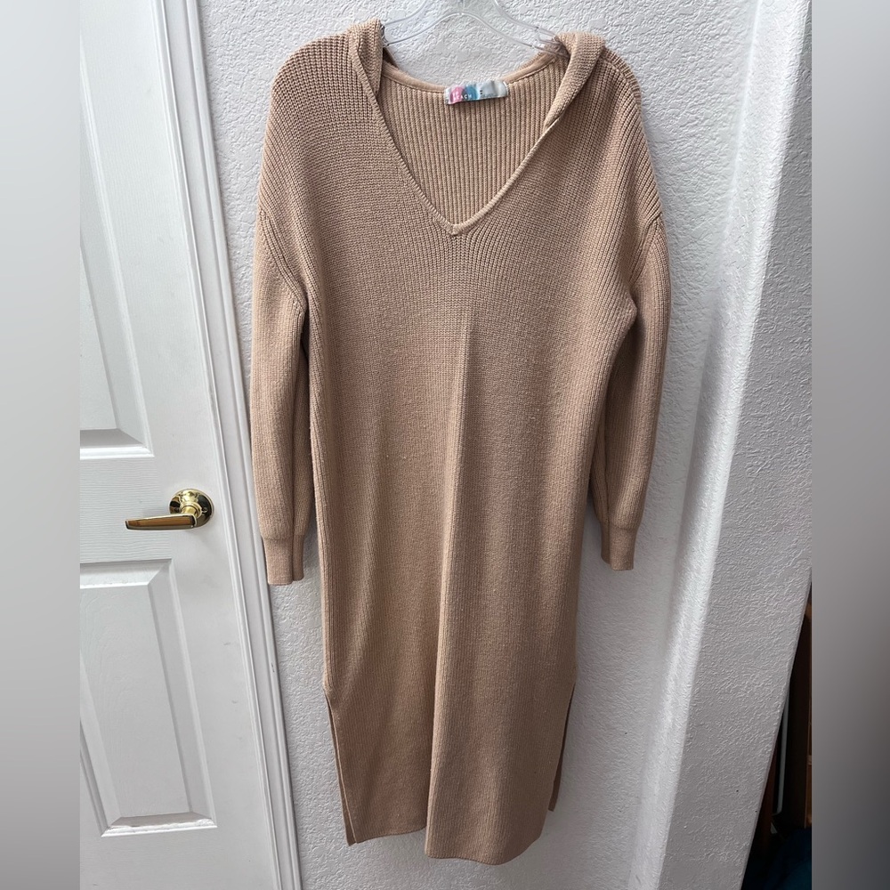 FREE PEOPLE-TAN SWEATER DRESS WITH HOOD- SIZE M